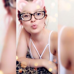 Meet your Posher, Deedeeann